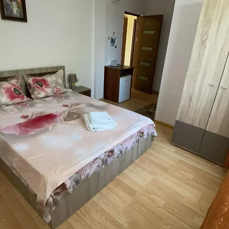 Casa Cristal 게스트하우스 3*